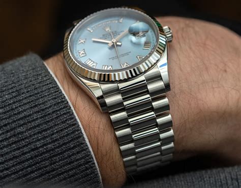 rolex da 400 euro|rolex platinum day date 40.